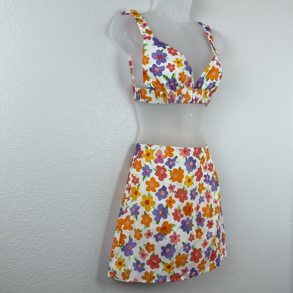 PEPPERMAYO Floral Line Crop Top & Floral Linen Mini Skirt Set Size 2 NWT - Picture 4 of 10